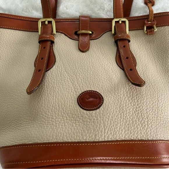 Vintage Dooney & Bourke - Picture 5 of 12